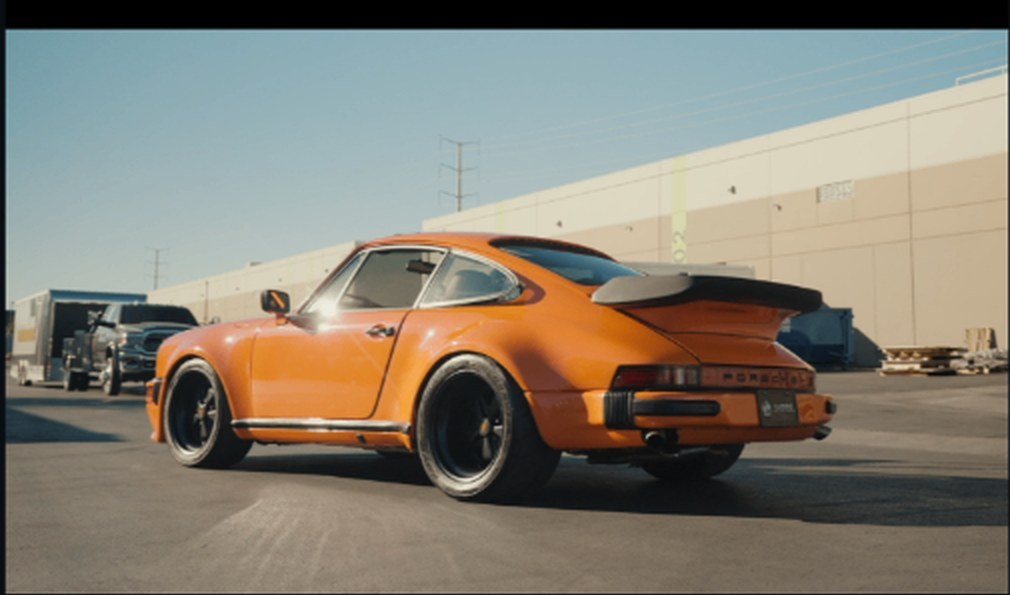 Widebody rear quarter panels on the 930 Turbo S restomod