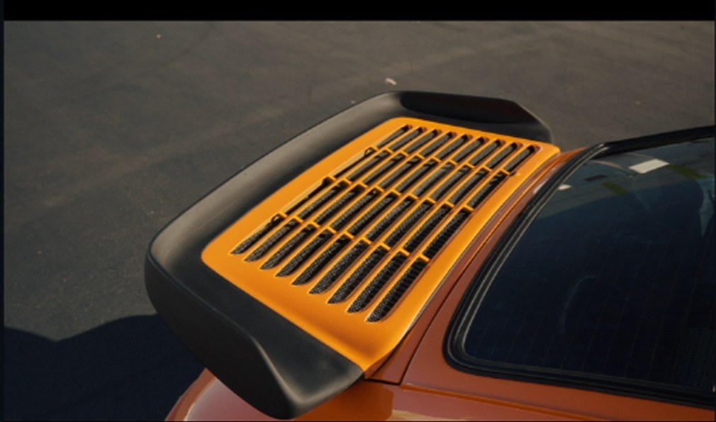 Refinished whale tail spoiler on the 930 Turbo S